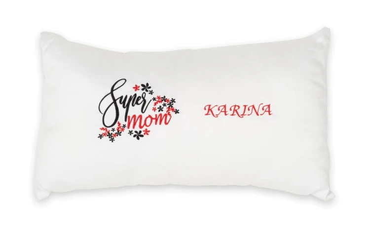 Poduszka z haftem na Dzień Mamy.jpg