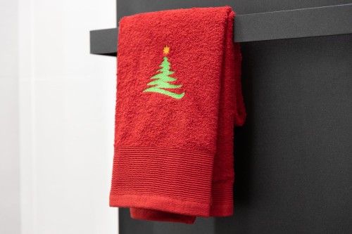 ręcznik świąteczny choinka czerwony.jpg