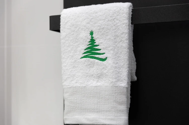 ręcznik świąteczny choinka biały.jpg