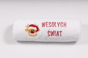 Świąteczny ręcznik z haftem renifera w czapce Mikołaja i napisem Wesołych Świąt 70x140 cm