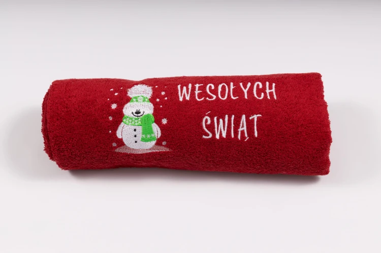 Świąteczny ręcznik z haftem bałwanka i napisem Wesołych Świąt 70x140 cm jako prezent pod choinkę