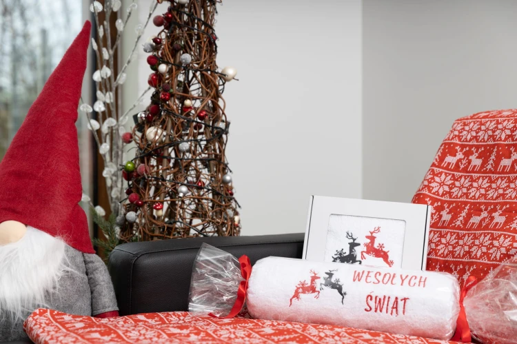 Komplet ręczników świątecznych renifery.jpg