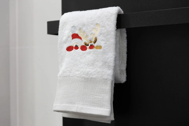 ręcznik świąteczny gwiazdor i renifer.jpg