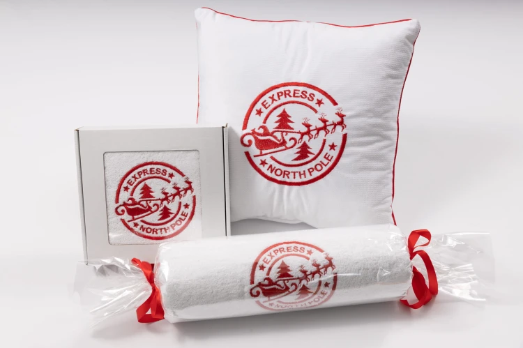 Zestaw świąteczny  znaczek pocztowy.jpg