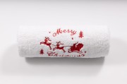 Duży świąteczny ręcznik kąpielowy 70x140 cm z haftem reniferów i Merry Christmas