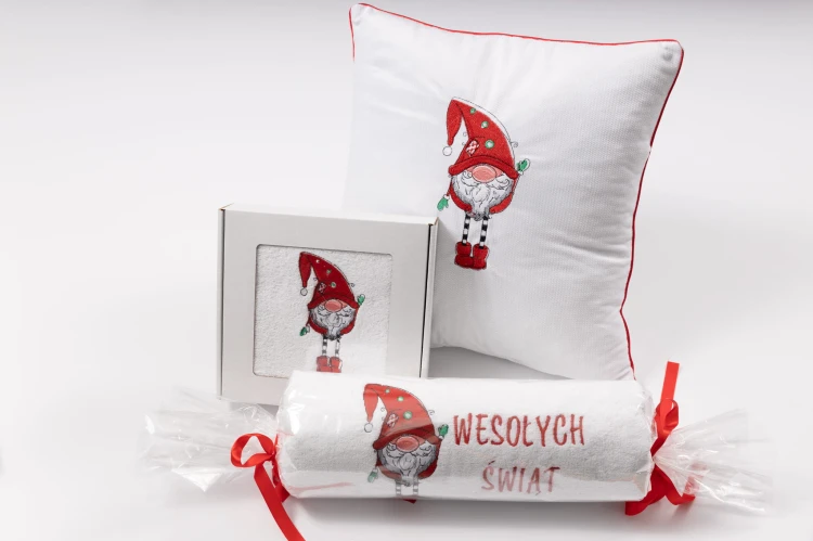 Zestaw świąteczny  krasnal z białą poduszką.jpg