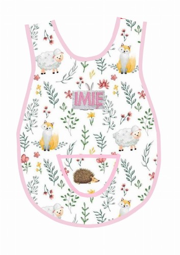 fartuszek lisek owieczka jeżyk na łące wz 1935 jasny róż lamówka.jpg