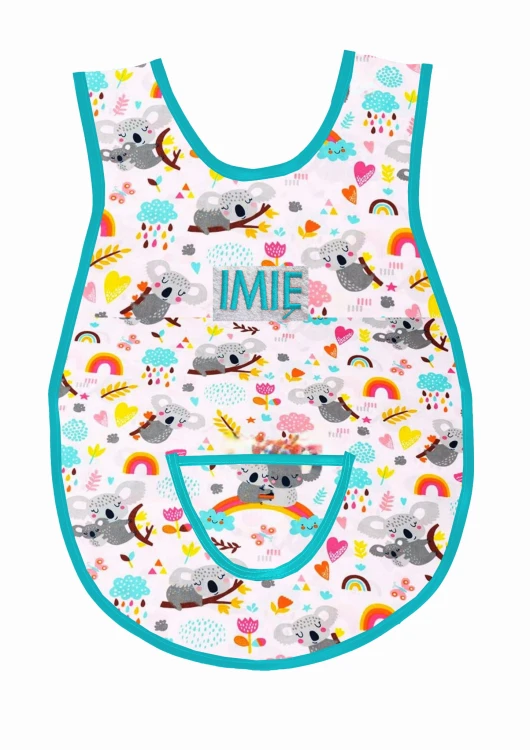 fartuszek misie koala na tęczy białe tło wz 2177 turkusowa lamówka.jpg