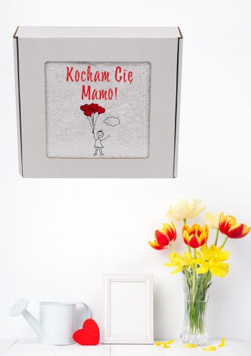 Ręcznik z haftem na Dzień Mamy.jpg