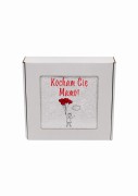 Ręcznik z personalizowanym haftem na Dzień Mamy biały, bawełna frotte 500 g,  zapakowany na prezent w pudełko z okienkiem