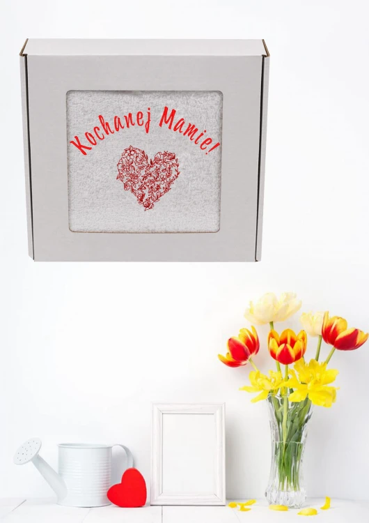 Ręcznik z haftem na Dzień Mamy.jpg