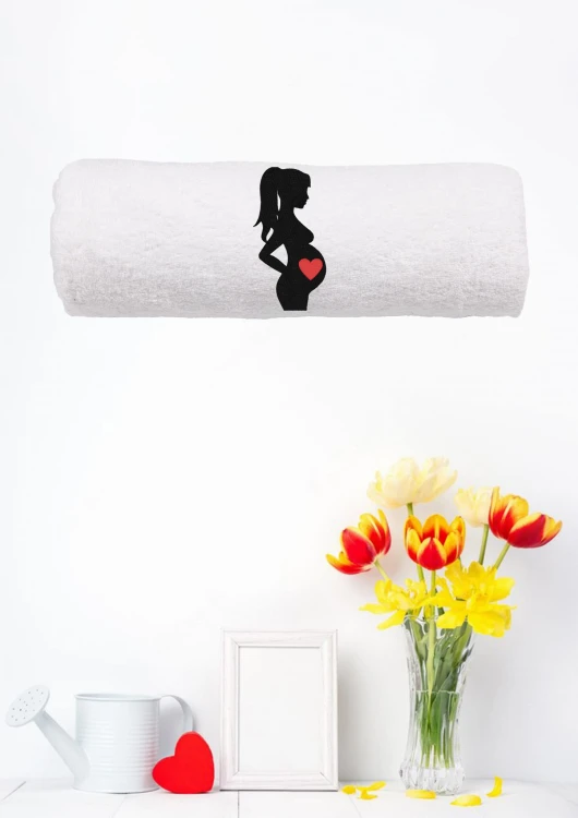 Ręcznik z haftem na Dzień Mamy.jpg