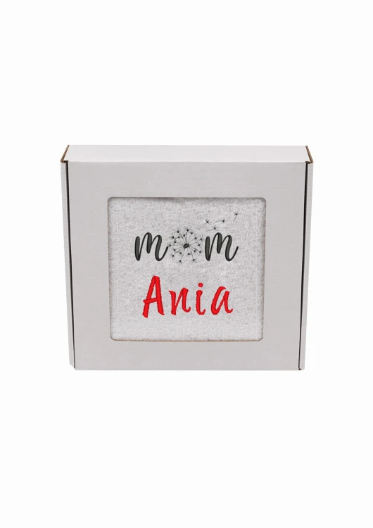 Ręcznik z haftem na Dzień Mamy.jpg