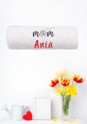 Ręcznik z personalizowanym haftem na Dzień Mamy biały, bawełna frotte 500 g,  zapakowany na prezent