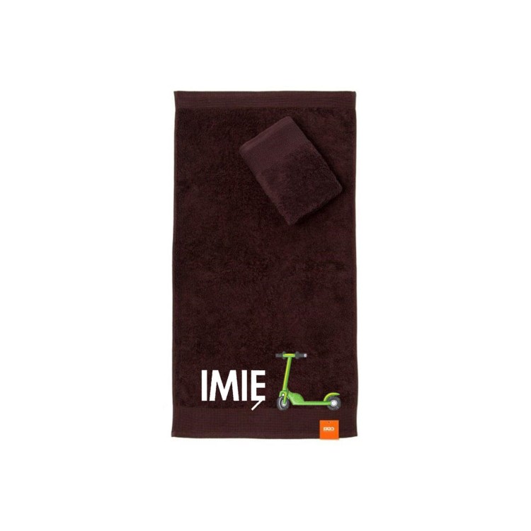Ręcznik do przedszkola z haftem hulajnogi i imieniem dziecka, bawełna premium 500g.