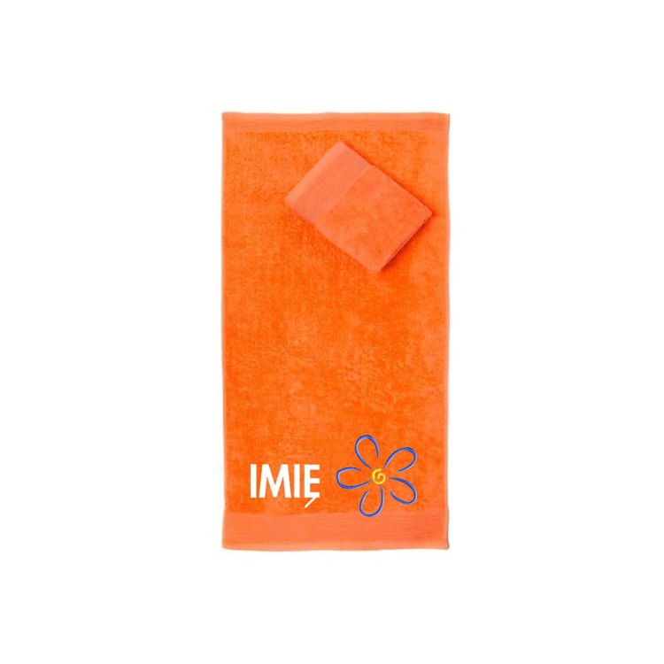 Ręcznik do przedszkola z haftem kwiatka i imieniem dziecka, bawełna premium 500g.