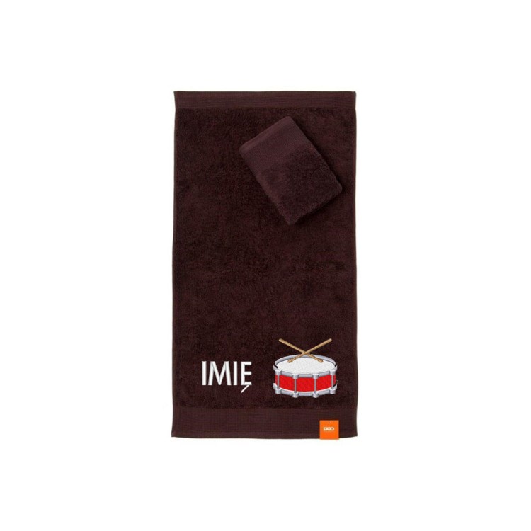Ręcznik do przedszkola z haftem bębenka i imieniem dziecka, bawełna premium 500g.