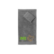 Ręcznik do przedszkola z haftem misia i imieniem dziecka, bawełna premium 500g.