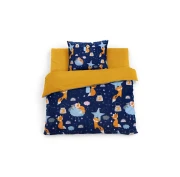 Dwustronny komplet pościeli do przedszkola z wypełnieniem, wzór w liski z personalizowanym haftem imiennym, połączenie bawełny i Velvetu.