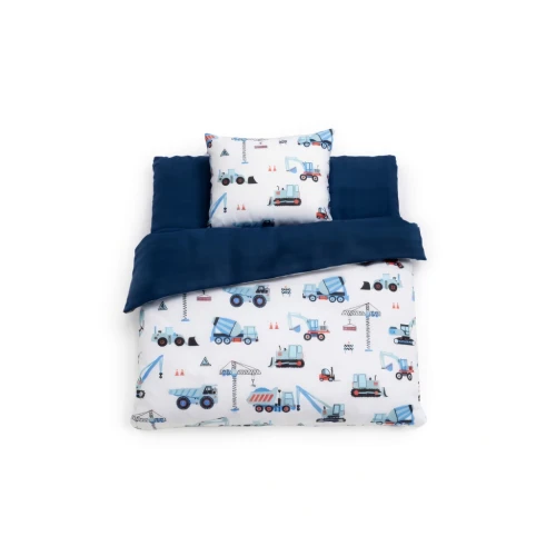 Dwustronny komplet pościeli do przedszkola z wypełnieniem, wzór w koparki, betoniarki z personalizowanym haftem imiennym, połączenie bawełny i Velvetu.