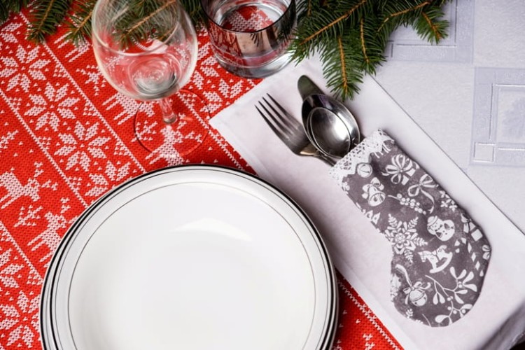 etui na sztućce szare na Boże Narodzenie